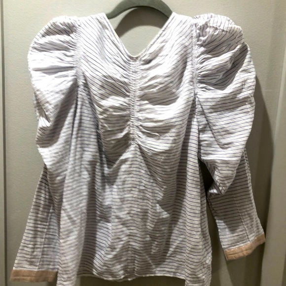 Ulla Johnson Tops - NWOT Ulla Johnson ruched stripped puff sleeve top